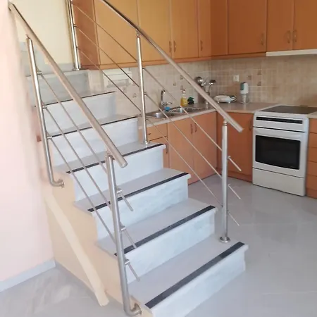 Vakantiehuis μarina Fully Renovated By The Sea