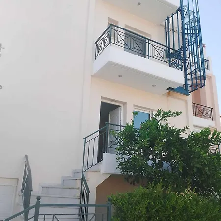 μarina Fully Renovated By The Sea Holiday home Vrachati
