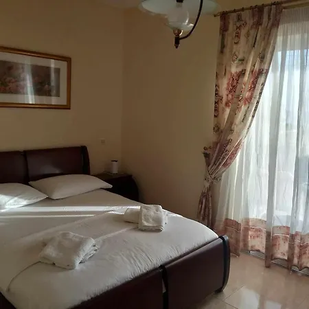 μarina Fully Renovated By The Sea Holiday home *