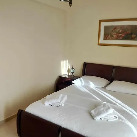 μarina Fully Renovated By The Sea Vrachati