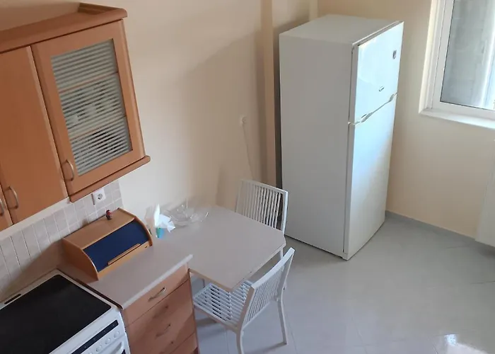 μarina Fully Renovated By The Sea Vrachati