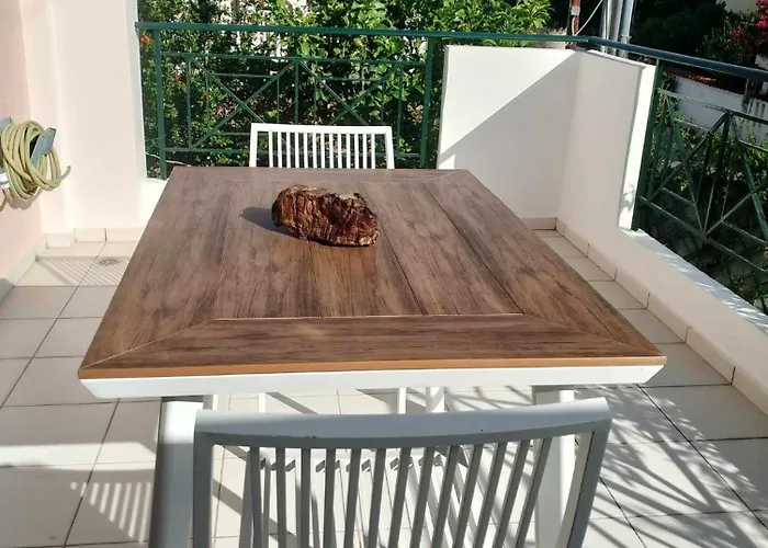 μarina Fully Renovated By The Sea