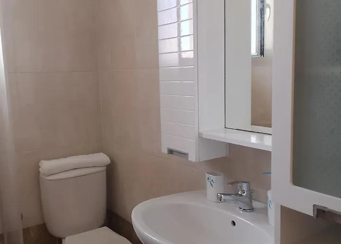 μarina Fully Renovated By The Sea Holiday home *