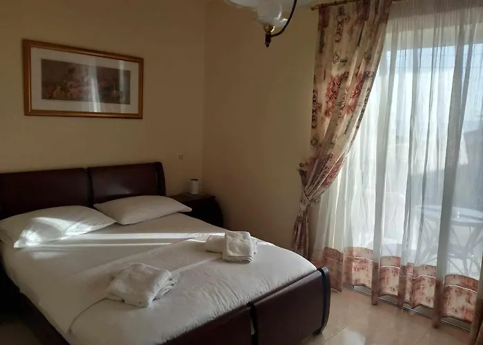 μarina Fully Renovated By The Sea Holiday home *